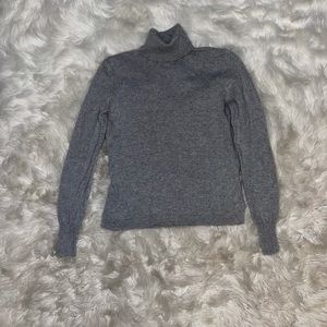 Gray Turtleneck shirt
